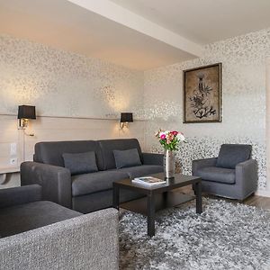 Villa Suite